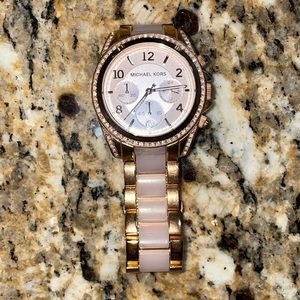 Michael kors rose gold watch